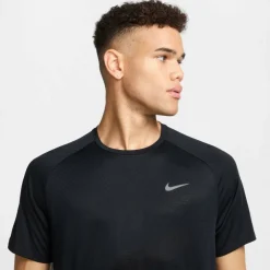 Mens Nike Stride Short Sleeve Performance T-Shirt