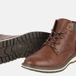 Men's Chukka Boots