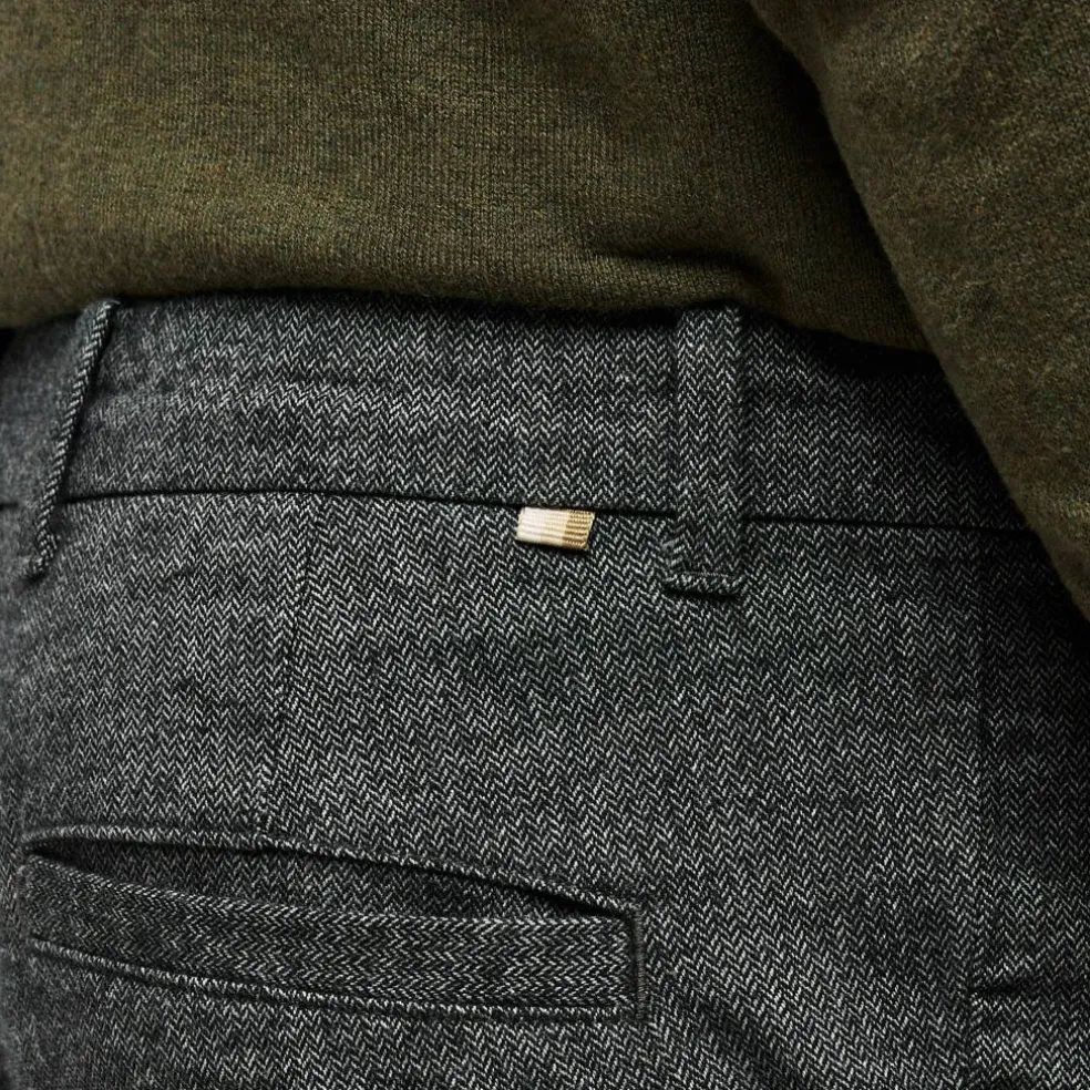 Men's Henry Chinos