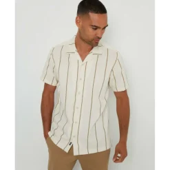 Men's Short-Sleeve Patterned Shirt