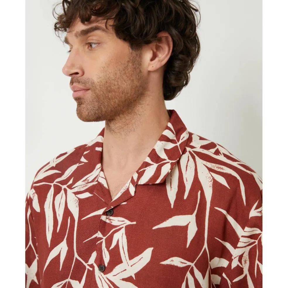 Men's Short-Sleeve Patterned Shirt
