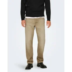 Men's Straight Leg Jeans