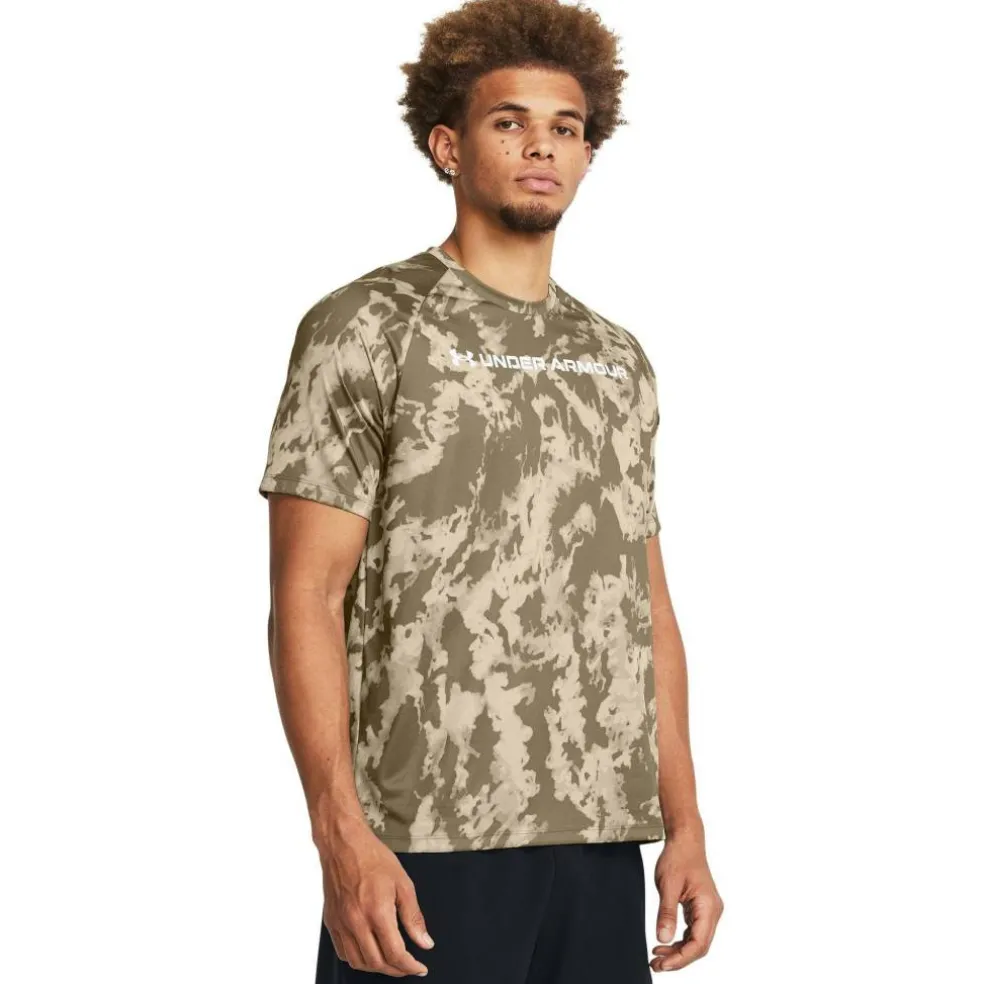 Men's Tech Camo Short-Sleeve Performance Gym Top