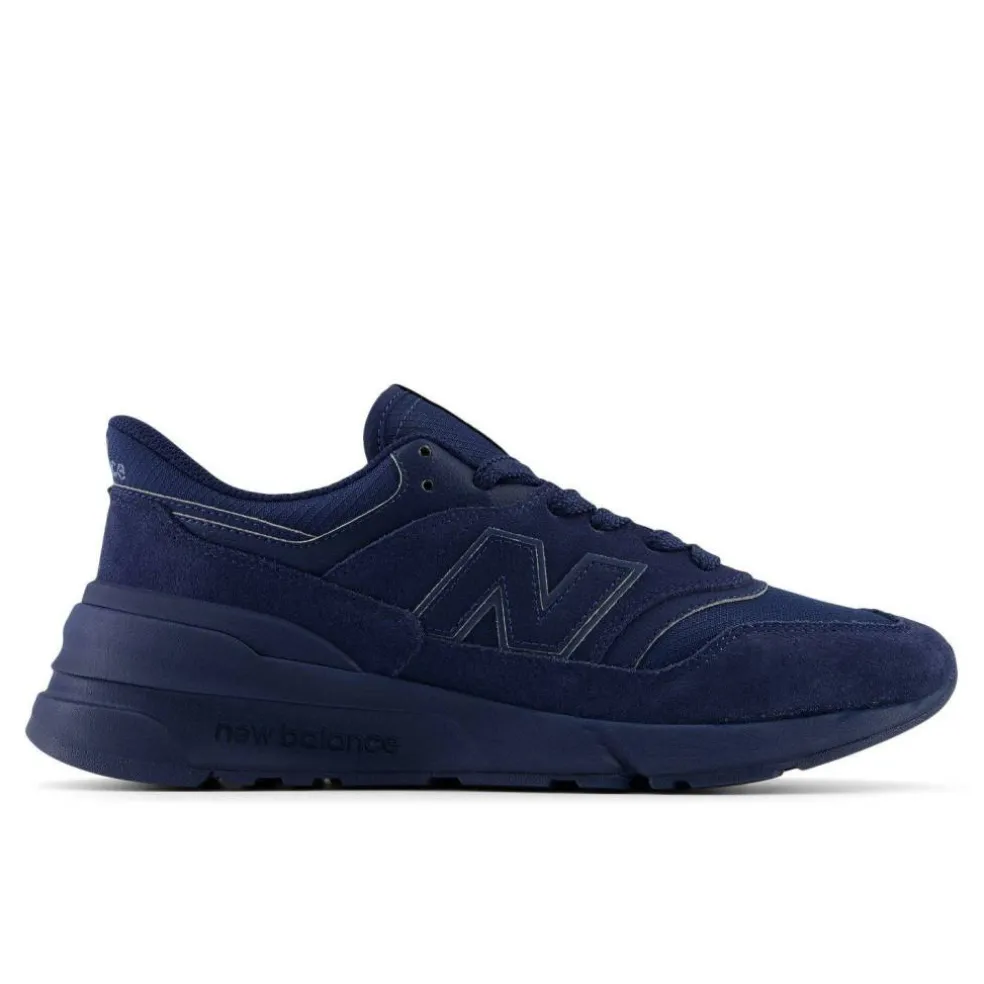 NB 977R Mens