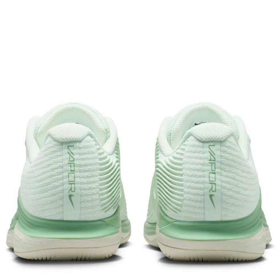 Nike Vapor 12 Hard Court Tennis Shoes Womens