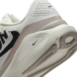 Nike Structure 26 Rn Sn61