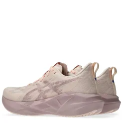 Novablast 5 Womens Running Shoes