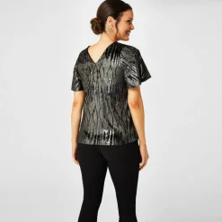 Patterned Foil Top
