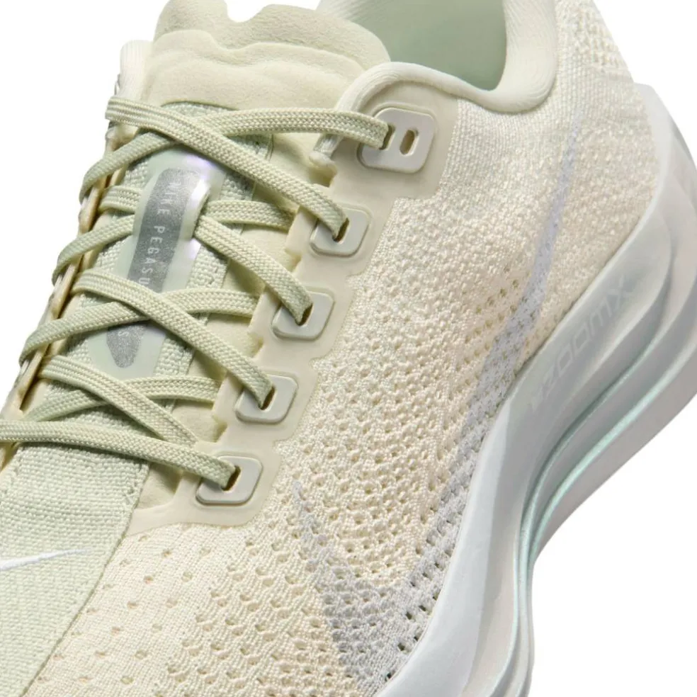 Pegasus Plus Womens Running Shoes