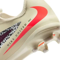 Phantom 6 Academy Low Juniors Firm Ground Football Boots