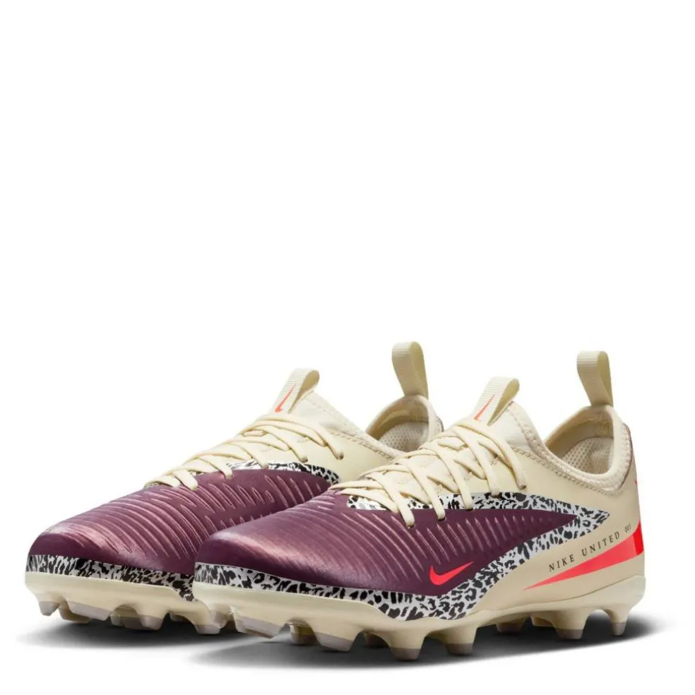 Phantom 6 Academy Low Juniors Firm Ground Football Boots
