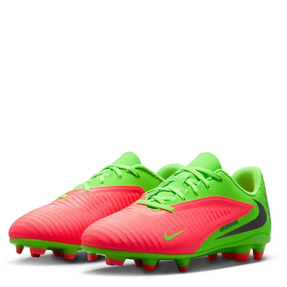 Phantom 6 Club Juniors Multi Ground Football Boots