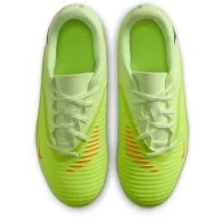 Phantom 6 Club Juniors Multi Ground Football Boots