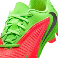 Phantom 6 Club Juniors Multi Ground Football Boots