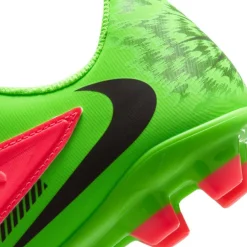 Phantom 6 Club Juniors Multi Ground Football Boots