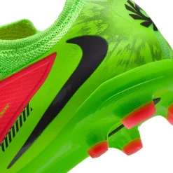 Phantom 6 Pro Juniors Multi Ground Football Boots