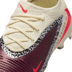 Phantom 6 Pro Juniors Multi Ground Football Boots
