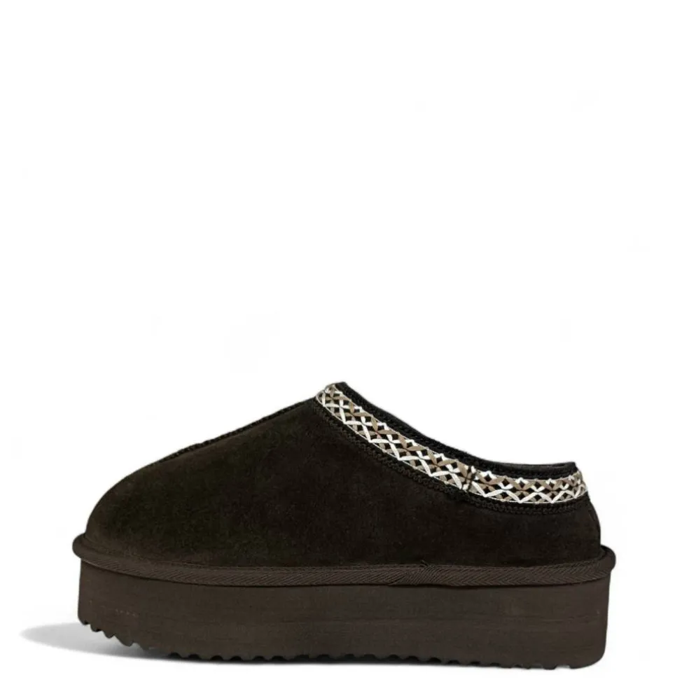 Platform Slip-On Snug Womens