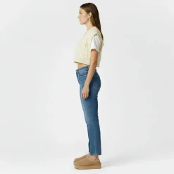 Platform Slip-On Snug Womens