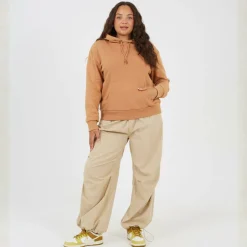Plus Size Pullover Hooded Sweatshirt with Kangaroo Pocket