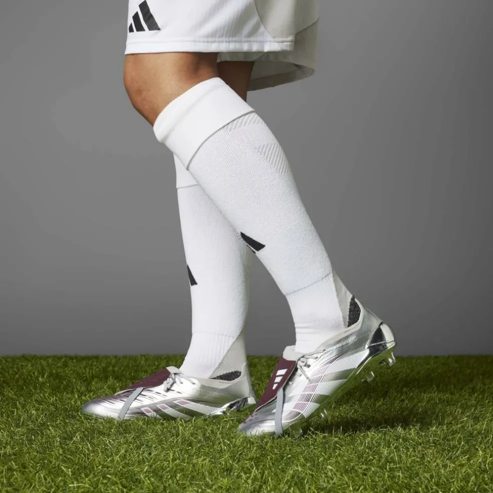 Predator Elite BWR Fold-Over Tongue Firm Ground Football Boots
