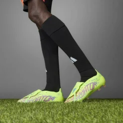 Predator Elite Fold-Over Tongue Firm Ground Football Boots