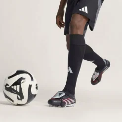 Predator Elite Fold-Over Tongue Firm Ground Football Boots