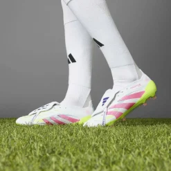 Predator Elite Fold-Over Tongue Firm Ground Football Boots