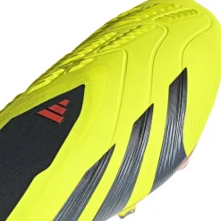 Predator Elite Laceless Soft Ground Football Boots