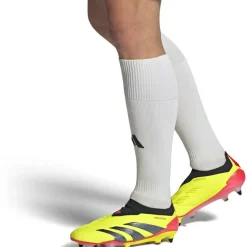 Predator Elite Laceless Soft Ground Football Boots