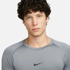Pro Core Long Sleeve T Shirt Mens