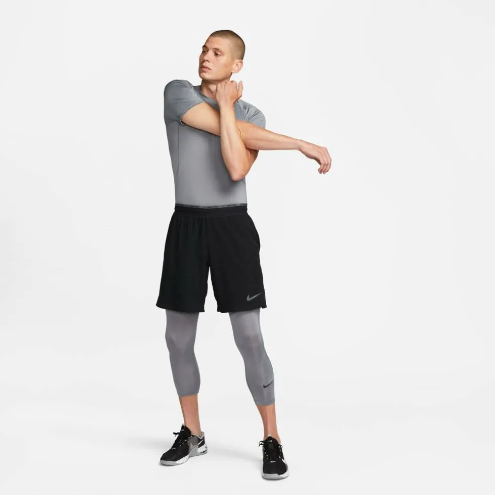 Pro Men's Tight Fit Short-Sleeve Top