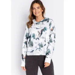 pullover hoodie