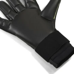 PUMA ULTRA Ultimate Hybrid Adults Goalkeeper Gloves