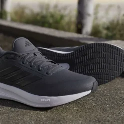 Run Falcon 5 Trainers Mens