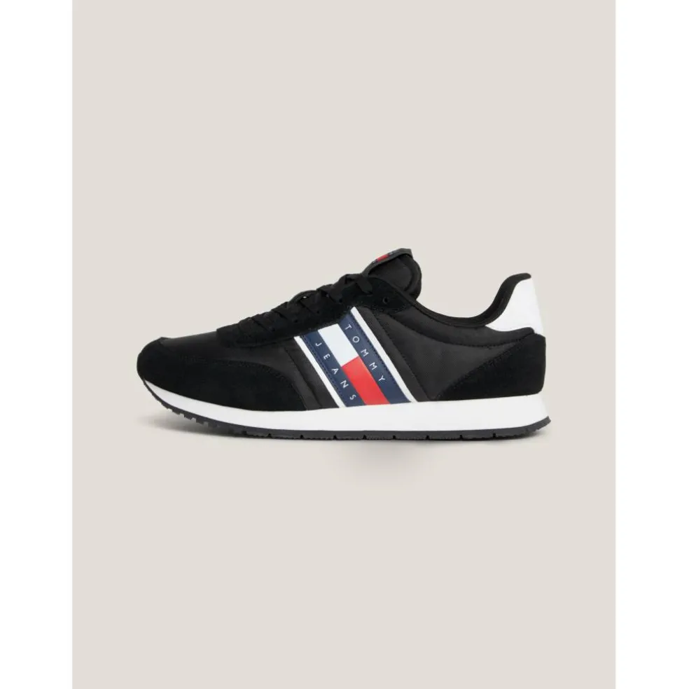 Runner Casual ESS Trainers