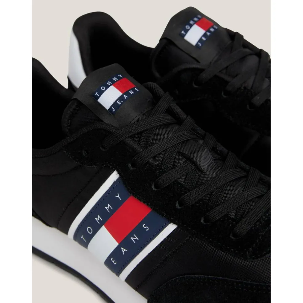 Runner Casual ESS Trainers