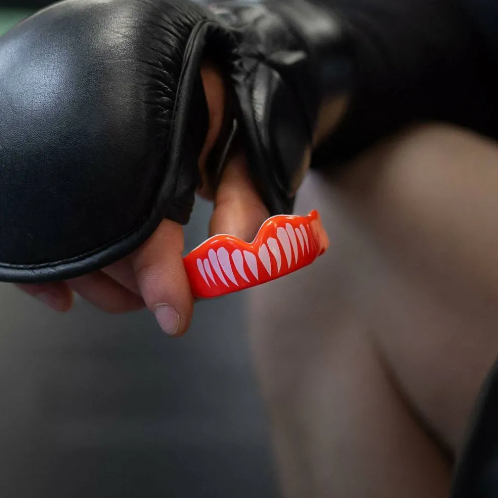 SafeJawz Extro Series Viper Sports Mouthguard
