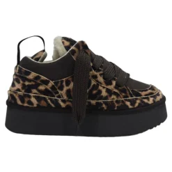 Snug Trainers