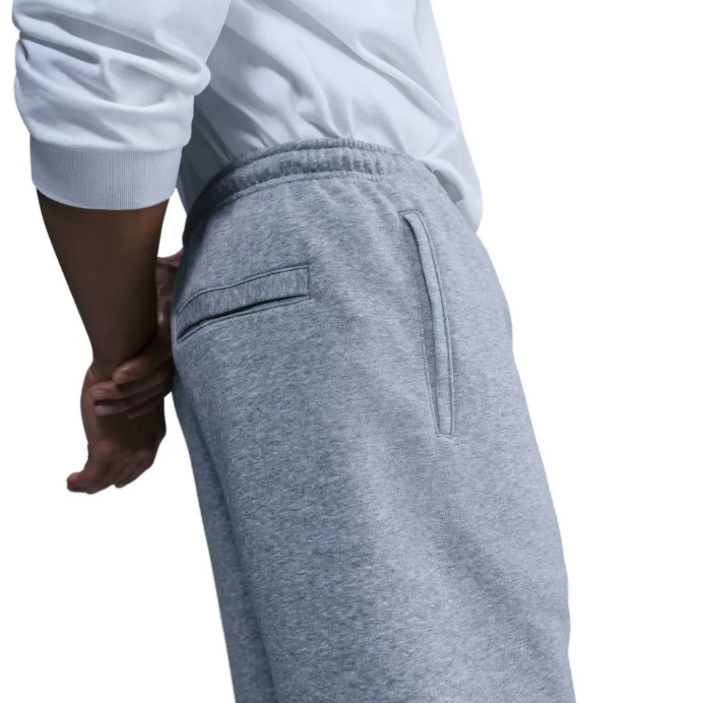Sportswear Club Men's Graphic Shorts