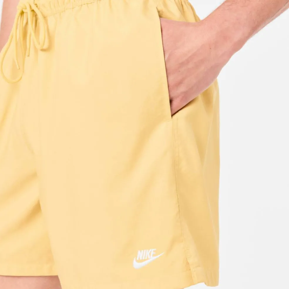 Sportswear Essentials Men's Woven Flow Shorts