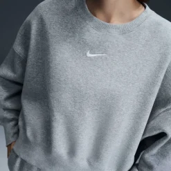 Sportswear Phoenix Fleece Women's Over-Oversized Crewneck Sweatshirt