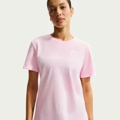 Sportswear Women's Club T-Shirt