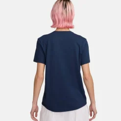 Sportswear Women's Club T-Shirt