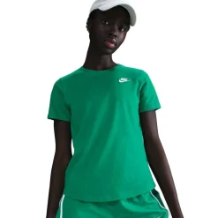 Sportswear Women's Club T-Shirt