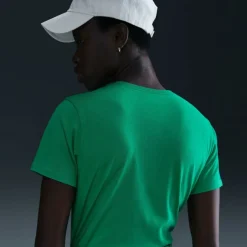Sportswear Women's Club T-Shirt