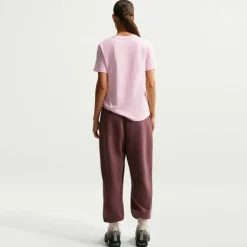 Sportswear Women's Club T-Shirt