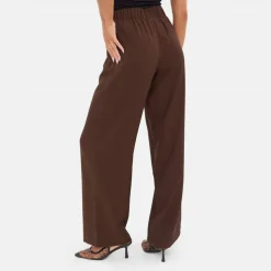 Straight Leg Trouser