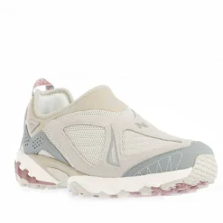 610S Trainers