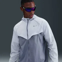 Stride Jacket